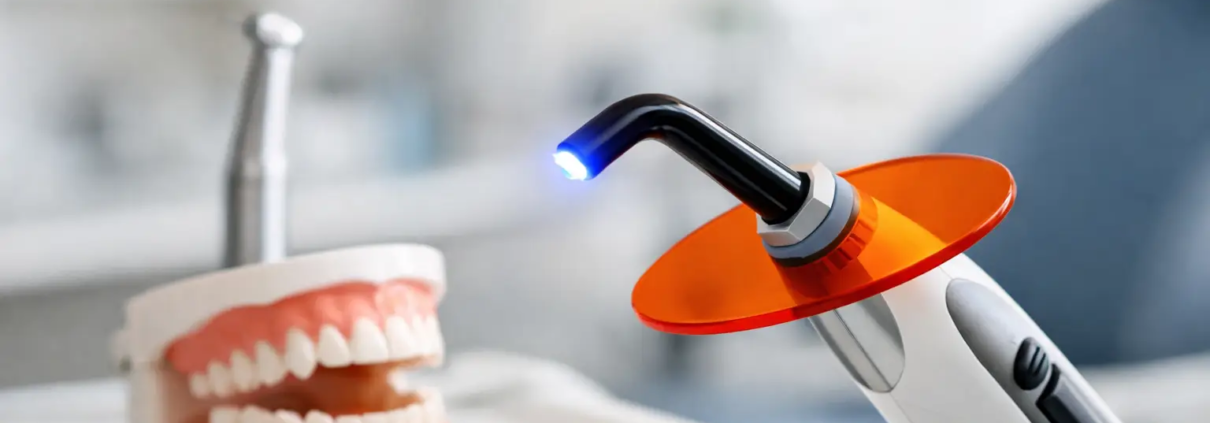 Cómo seleccionar lámpara de fotocurado dental